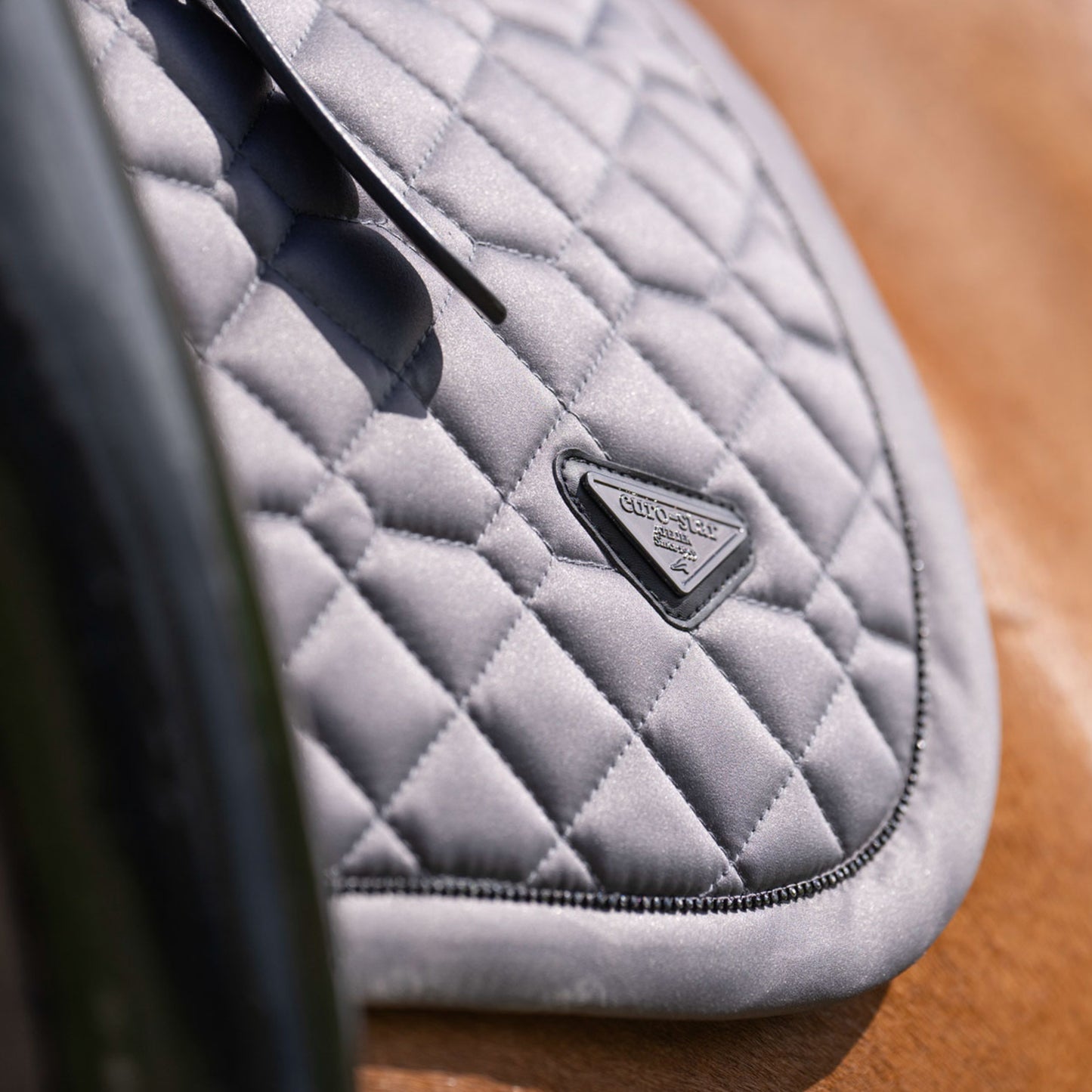Saddlepad Cato, dressyrschabrak, flera färger