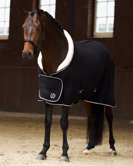 Fleece Blanket Essential, lyxigt fleecetäcke