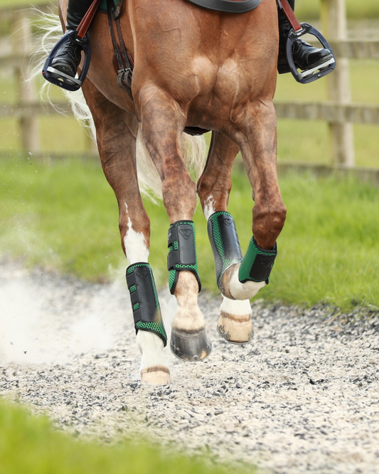 Tri-Zone Impact Sports Boots, lätta frambensskydd