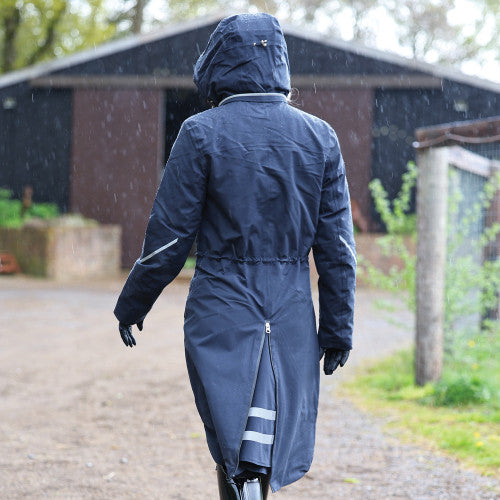 Utopia Long Waterproof Stretch Riding Coat, vattentät ridkappa med hållbar tillverkning