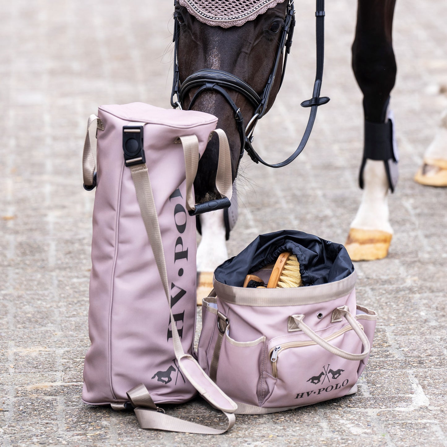 Bootsbag Jillie, praktisk stövelväska, flera färger