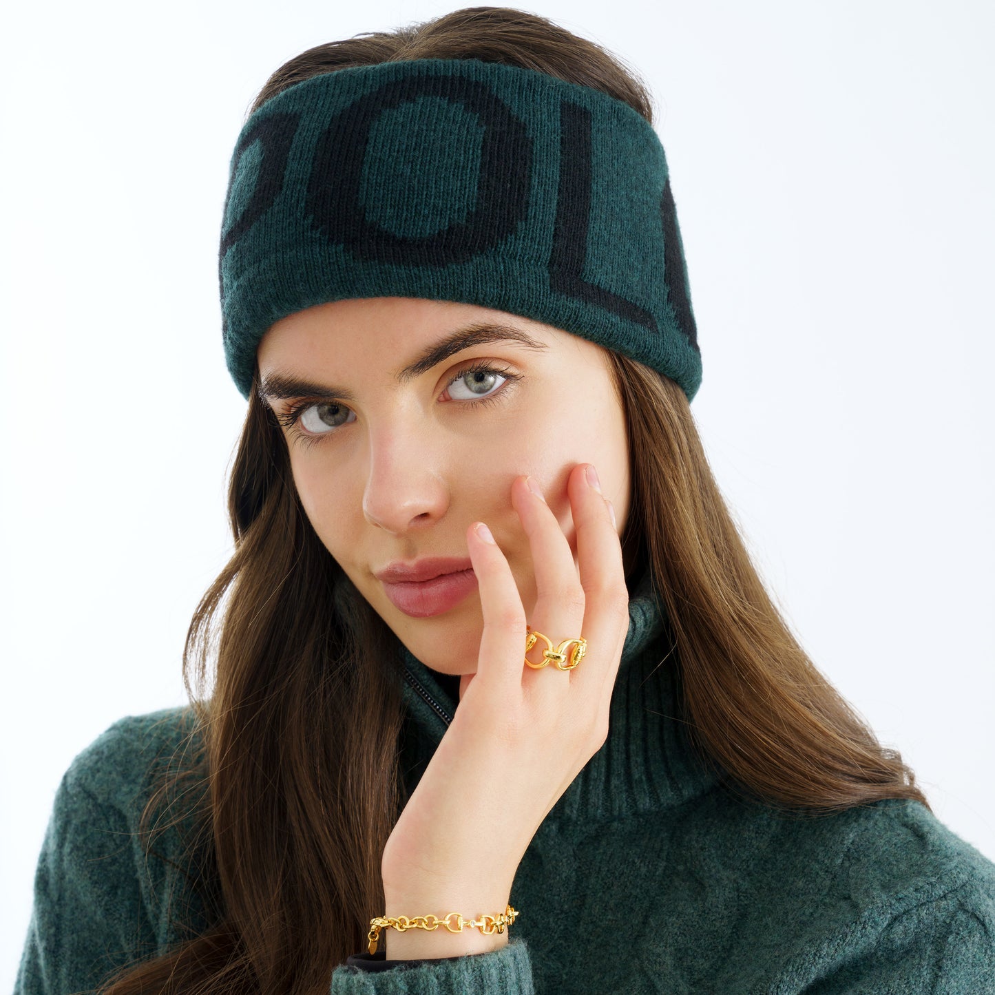 Headband Abbie, stilrent stickat pannband, flera färger