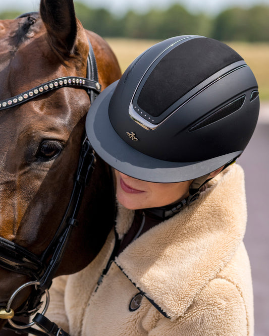 Riding Helmet Magnifica, ridhjälm MIPS bred skärm