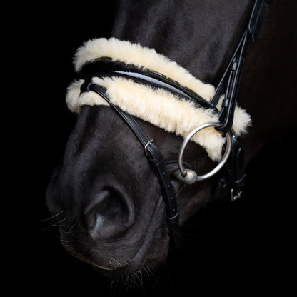 Bridle Kate, läderträns med strass och fuskpäls