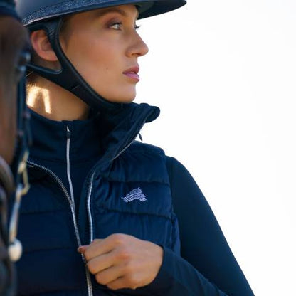 Bodywarmer Cara, varm ridväst med luva