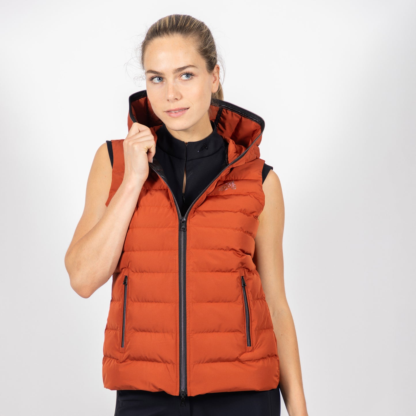 Euro-Star Bodywarmer Gabriela, varm ridväst med luva