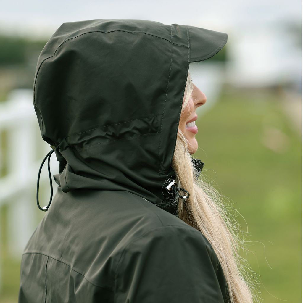 Utopia Long Waterproof Stretch Riding Coat, vattentät ridkappa med hållbar tillverkning