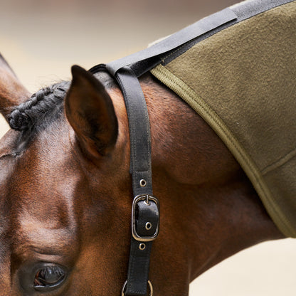 Fleece blanket Fundamental with neck, fleecetäcke med hals, flera färger