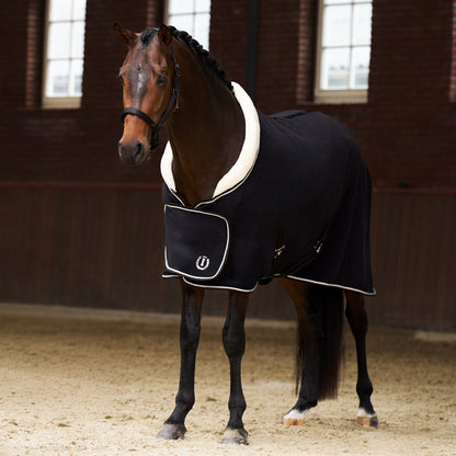 Fleece blanket Essential, lyxigt fleecetäcke, flera färger