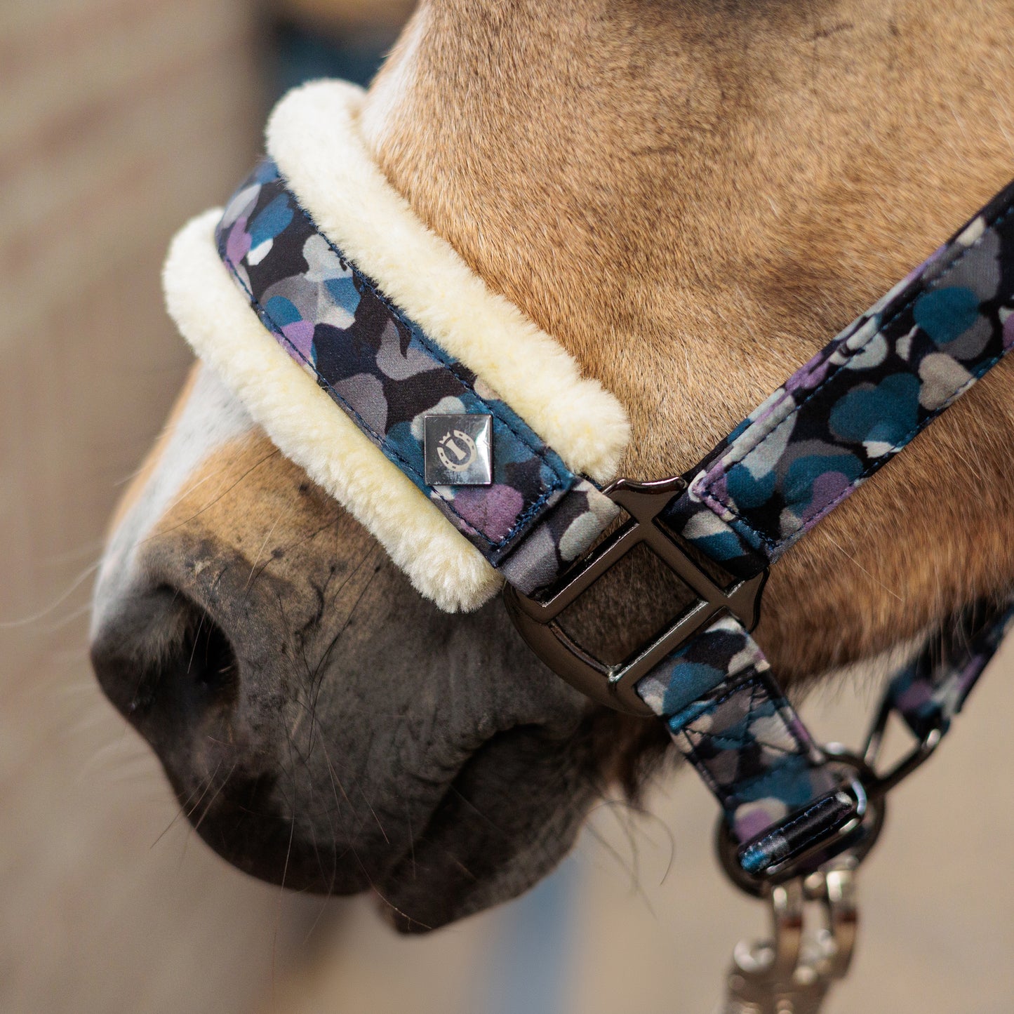 Imperial Riding Headcollar Petit, grimma för shettis med fuskpäls