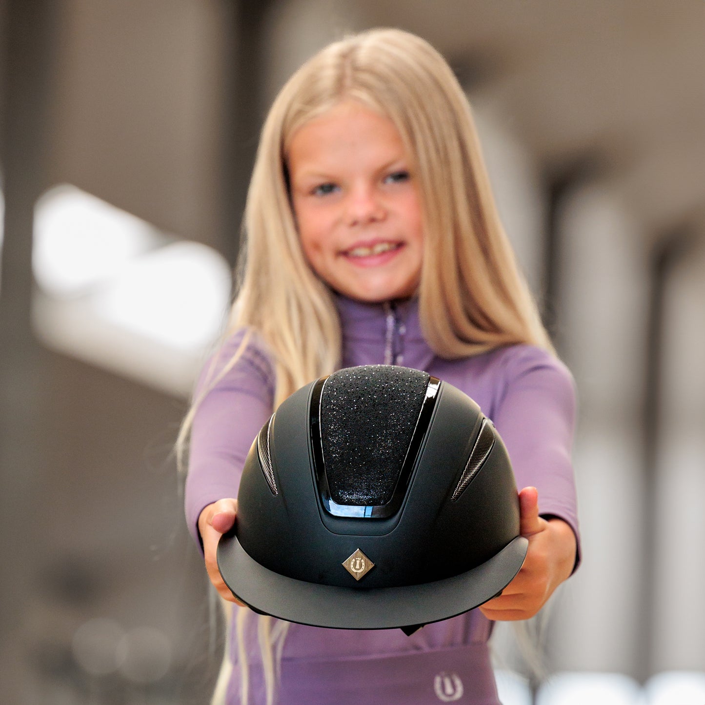 Olania Deluxe big visor, snygg ridhjälm med bred skärm, flera färger