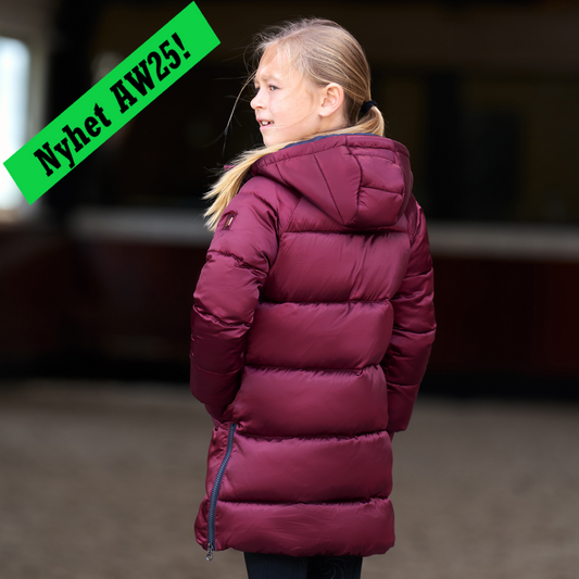 Kids Puffer Jacket Bodie, vadderad ridkappa med luva för barn junior, flera färger