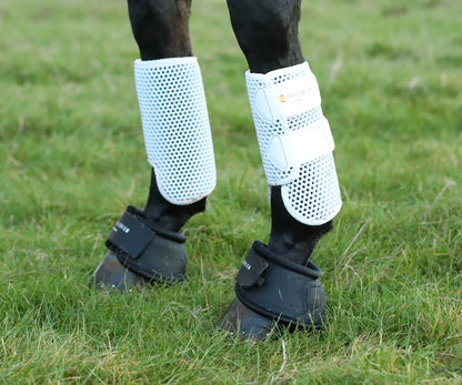 Equilibrium Tri-Zone Over Reach Boots, robusta boots med hög slittålighet