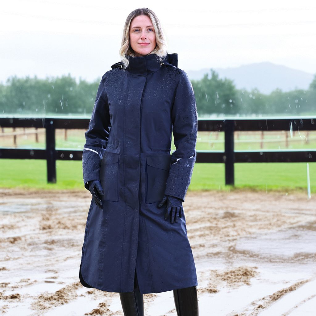 Utopia Long Waterproof Stretch Riding Coat, vattentät ridkappa med hållbar tillverkning