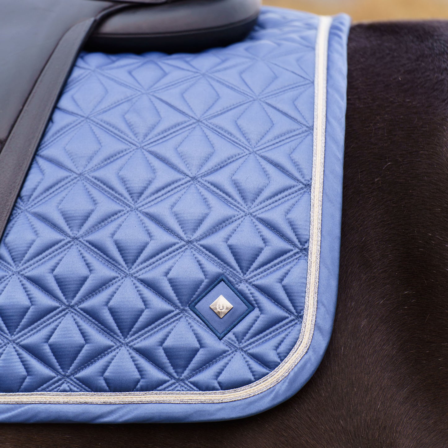 Saddlepad Lenny DR, blankt dressyrschabrak, flera färger