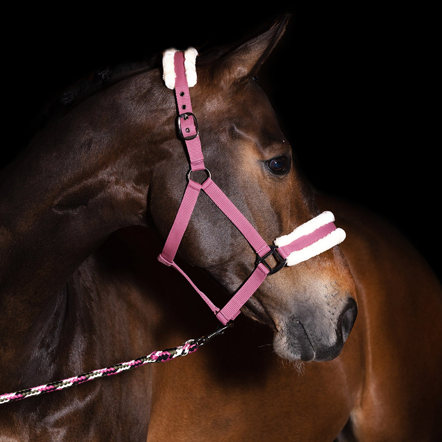 Imperial Riding Headcollar Classic Fur, grimma med fuskpäls